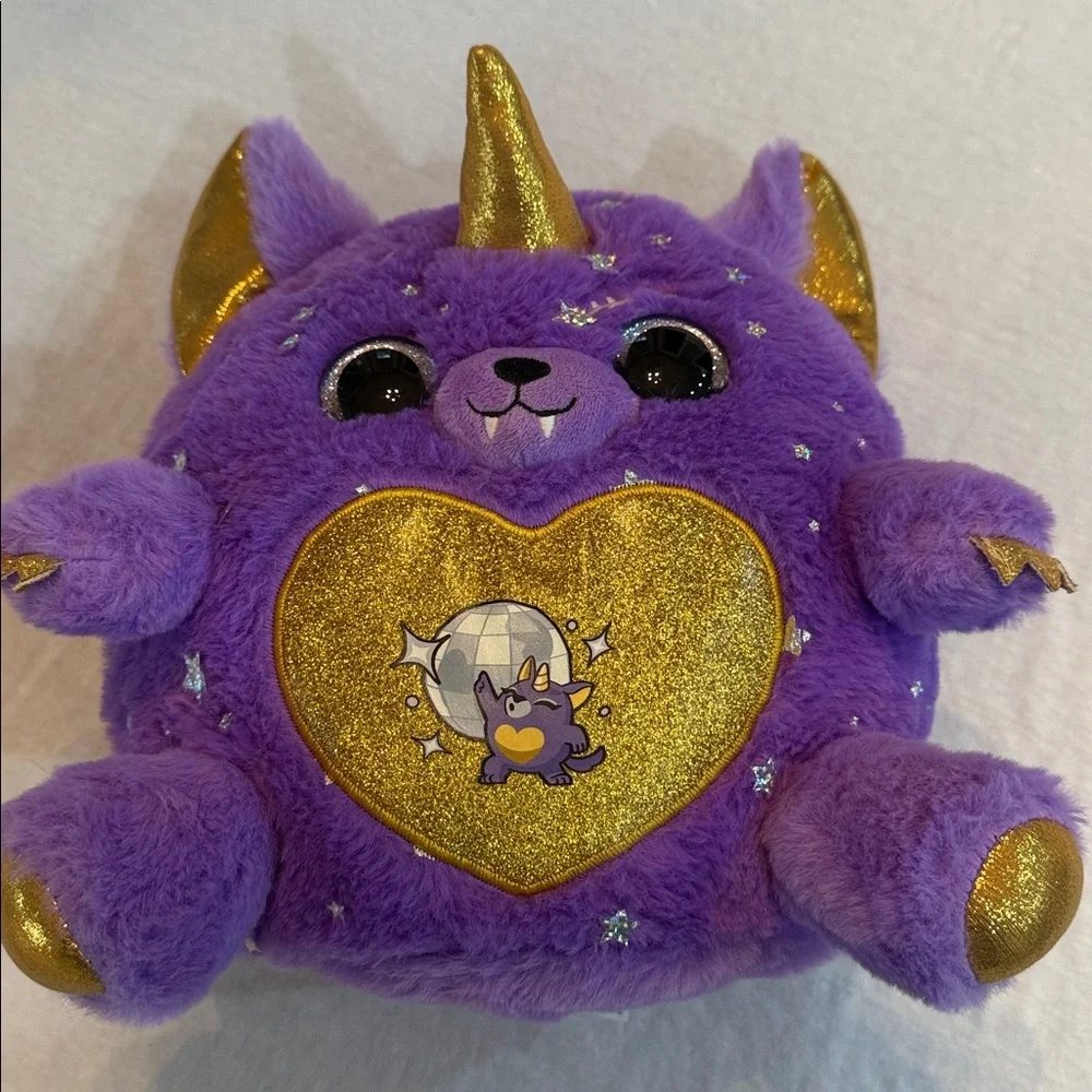 Zuru Rainbocorns Monstercorn Purple Plush Surprise Toy Howlie the Werewolf